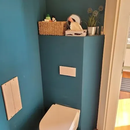 Wunderschoenes Obergeschoss In Bahnhofsnaehe קוטבוס