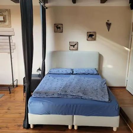 Wunderschoenes Obergeschoss In Bahnhofsnaehe