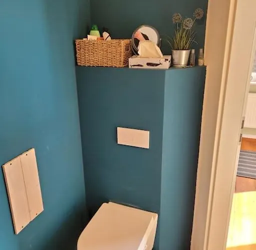 Wunderschoenes Obergeschoss In Bahnhofsnaehe كوتبوس